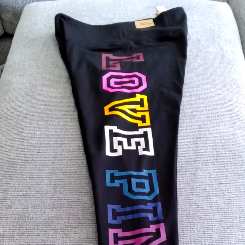 Victoria/pink leggings size large nwt